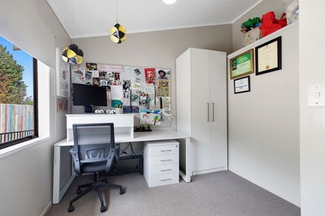 Photo of property in 4 Victory Street, Welcome Bay, Tauranga, 3112