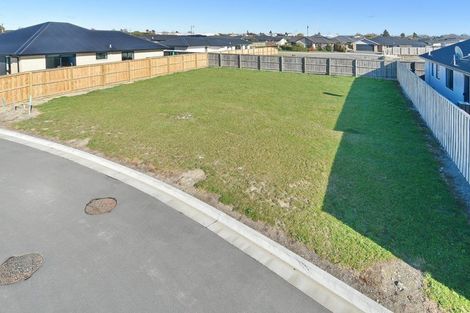 Photo of property in 1 Livingstone Place, Rangiora, 7400
