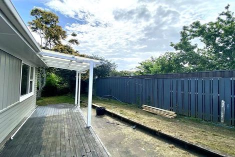 Photo of property in 19 Mcquarrie Avenue, Wattle Downs, Auckland, 2103
