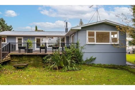 Photo of property in 42 Lowtherhurst Road, Massey, Auckland, 0614
