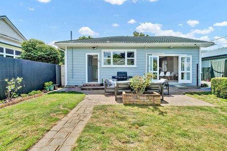 Photo of property in 22 Aylmer Street, Somerfield, Christchurch, 8024