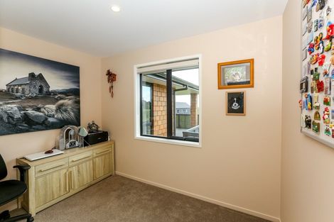 Photo of property in 1356b South Road, Kaitake, New Plymouth, 4374