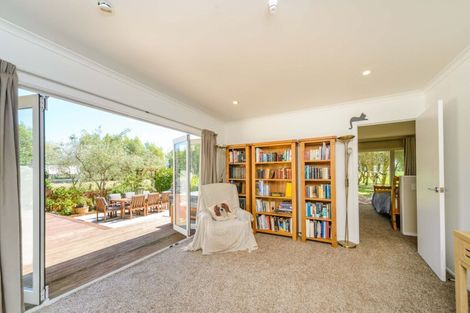 Photo of property in 1590 State Highway 3, Awahuri, Palmerston North, 4476