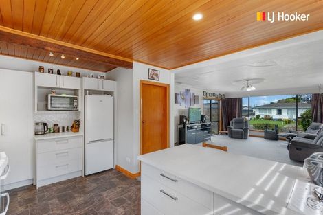 Photo of property in 71 Stirling Crescent, Mosgiel, 9024