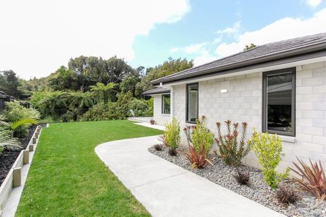 Photo of property in 18 Rotokare Crescent, Whalers Gate, New Plymouth, 4310