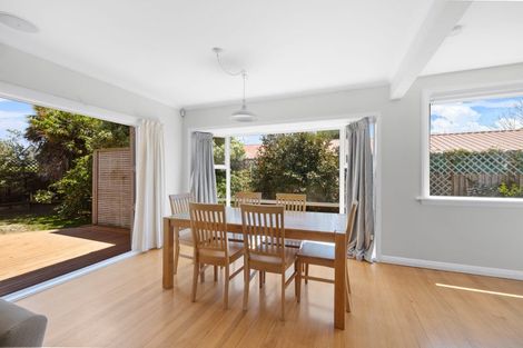 Photo of property in 74 Bowhill Road, New Brighton, Christchurch, 8083