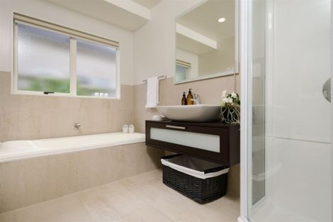 Photo of property in 14 Hendrika Court, Hobsonville, Auckland, 0618