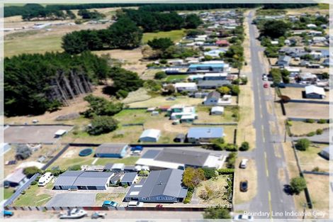 Photo of property in 27 Punga Street, Tangimoana, 4822