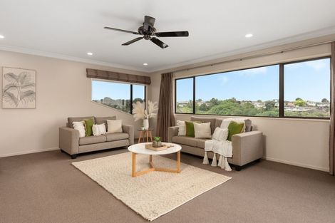 Photo of property in 43 Hillcrest Road, Otumoetai, Tauranga, 3110