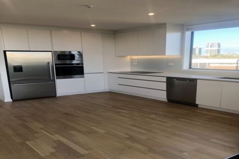 Photo of property in 105/8a Lake Pupuke Drive, Takapuna, Auckland, 0622