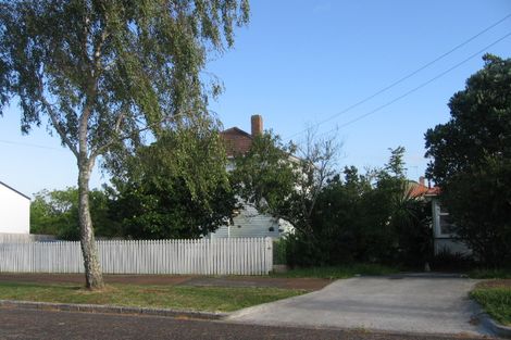 Photo of property in 14/24 Tahapa Crescent, Meadowbank, Auckland, 1072