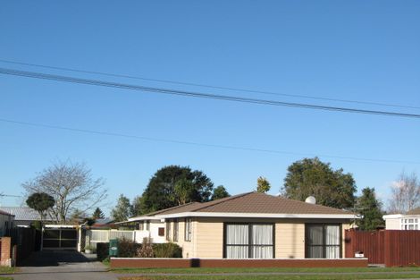 Photo of property in 1/838 Main North Road, Belfast, Christchurch, 8051