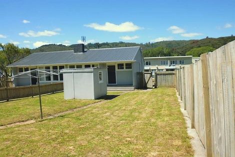 Photo of property in 226 George Street, Stokes Valley, Lower Hutt, 5019
