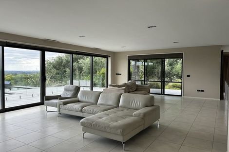 Photo of property in 45 Harry Dreadon Road, Opaheke, Papakura, 2584