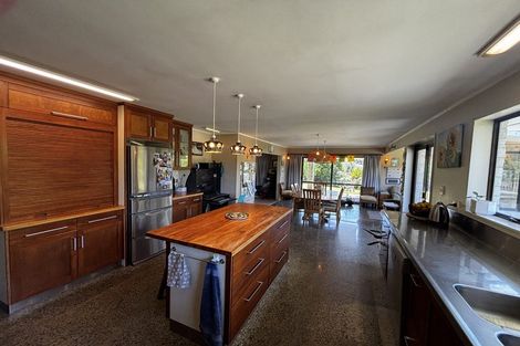 Photo of property in 653 Carrington Road, Hurworth, New Plymouth, 4371