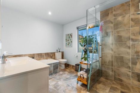 Photo of property in 8 Attfield Close, Clyde, 9330