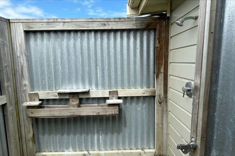 Photo of property in 92 Marine Parade, Otaki Beach, Otaki, 5512