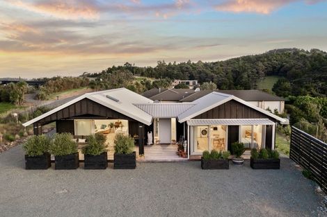 Photo of property in 419 Cames Road, Kaiwaka, Wellsford, 0975