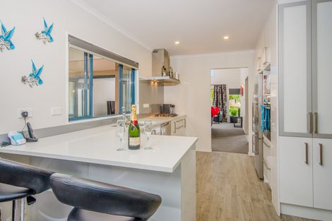 Photo of property in 14 Cellarmans Street, Te Atatu Peninsula, Auckland, 0610