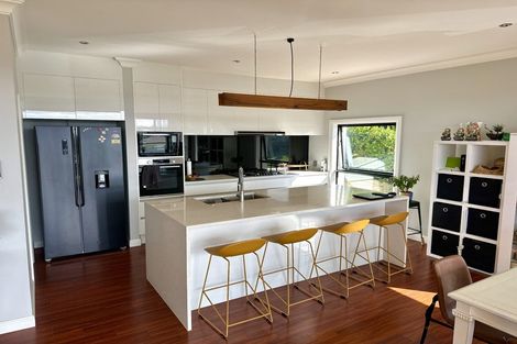 Photo of property in 11 Boutique Way, Orewa, 0931