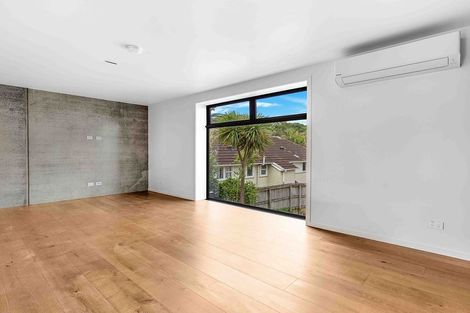 Photo of property in 5/279 Lake Road, Belmont, Auckland, 0622