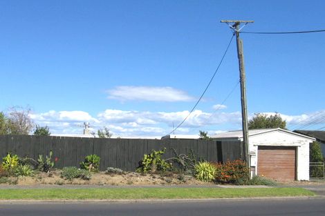 Photo of property in 80 Carlisle Road, Browns Bay, Auckland, 0632