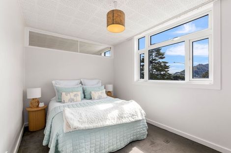 Photo of property in 39 Marine Parade, Eastbourne, Lower Hutt, 5013