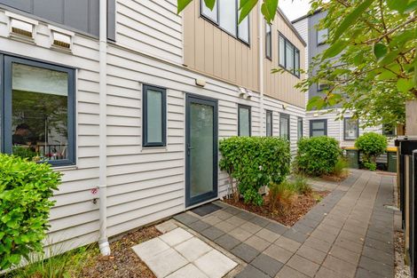 Photo of property in 4/122 Pooks Road, Ranui, Auckland, 0612