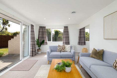 Photo of property in 30 Woodgrove Avenue, North New Brighton, Christchurch, 8083