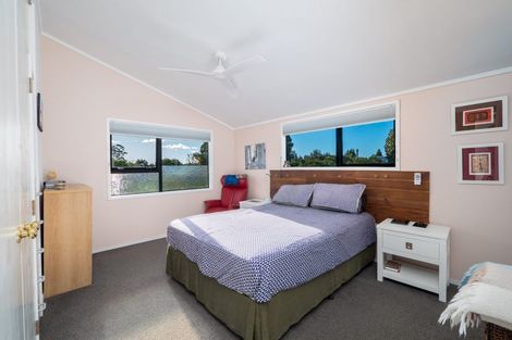 Photo of property in 38 Riddell Road, Kerikeri, 0230