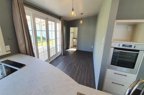 Photo of property in 14 Rhodes Street, Waimate, 7924