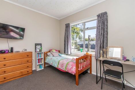 Photo of property in 10 Mahoe Street, Inglewood, 4330