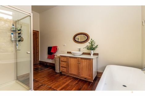 Photo of property in 111 Main North Road, Geraldine, 7930