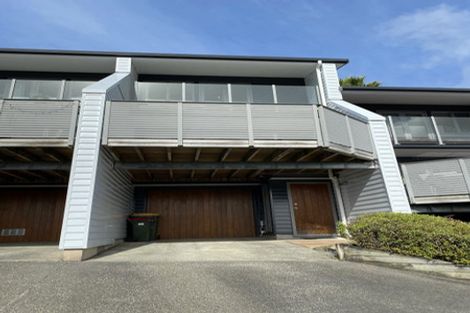 Photo of property in 3/13 Pannill Place, Oteha, Auckland, 0632