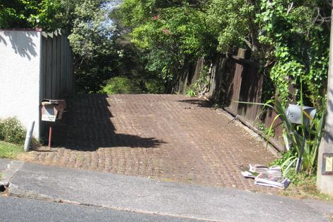 Photo of property in 84 Park Hill Road, Birkenhead, Auckland, 0626