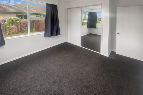 Photo of property in 28 Cottonwood Street, Parklands, Christchurch, 8083