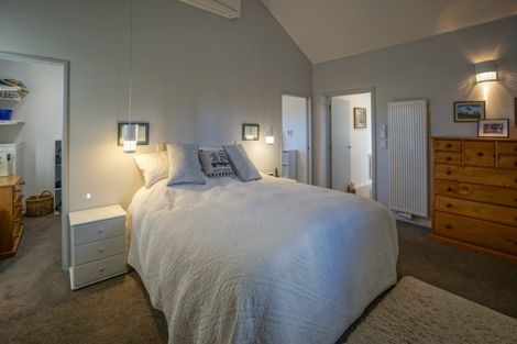 Photo of property in 272 Letts Gully Road, Letts Gully, Alexandra, 9393