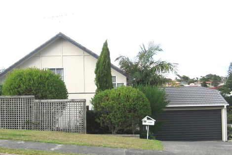 Photo of property in 64 Nigel Road, Browns Bay, Auckland, 0630