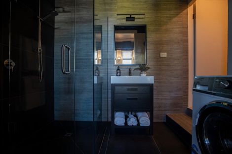 Photo of property in 127 Saint Aubyn Street, New Plymouth, 4310