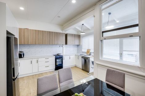 Photo of property in 17 Latham Street, Napier South, Napier, 4110