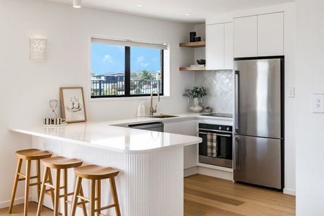 Photo of property in 10c Long Street, Raglan, 3225