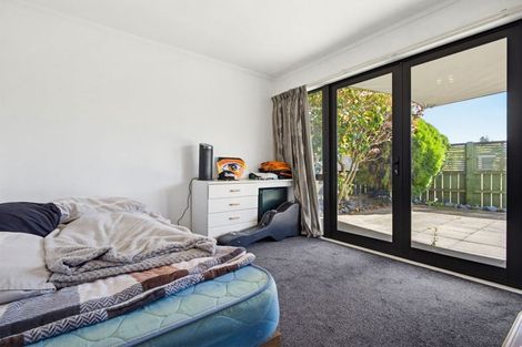 Photo of property in 2/1 Glengarry Place, Hilltop, Taupo, 3330