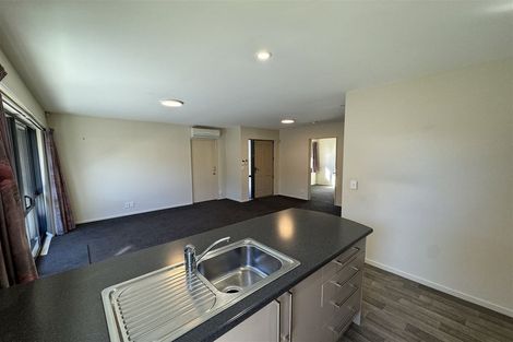 Photo of property in 3/123 Sawyers Arms Road, Northcote, Christchurch, 8052