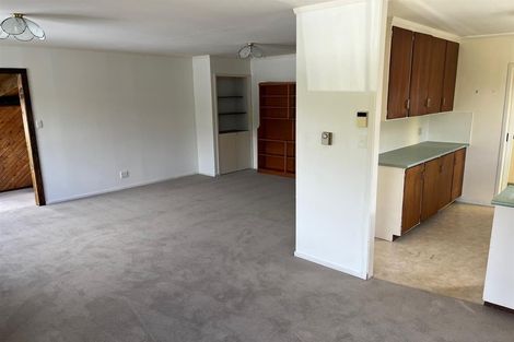 Photo of property in 13 Sispara Place, Beach Haven, Auckland, 0626