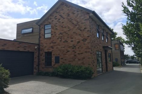 Photo of property in 17b Burdale Street, Riccarton, Christchurch, 8011