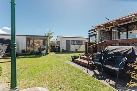 Photo of property in 25 Thyra Street, Dannevirke, 4930