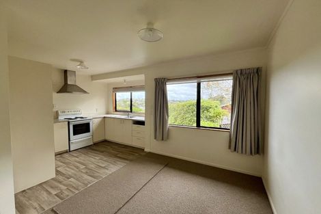 Photo of property in 2/21 Witheford Drive, Bayview, Auckland, 0629