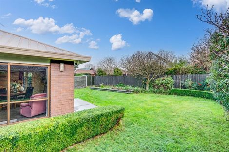 Photo of property in 25 Corfe Street, Ilam, Christchurch, 8041