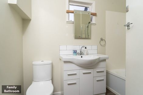 Photo of property in 5 Coleman Street, Paraparaumu, 5032