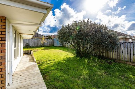 Photo of property in 100e Parrs Cross Road, Henderson, Auckland, 0612